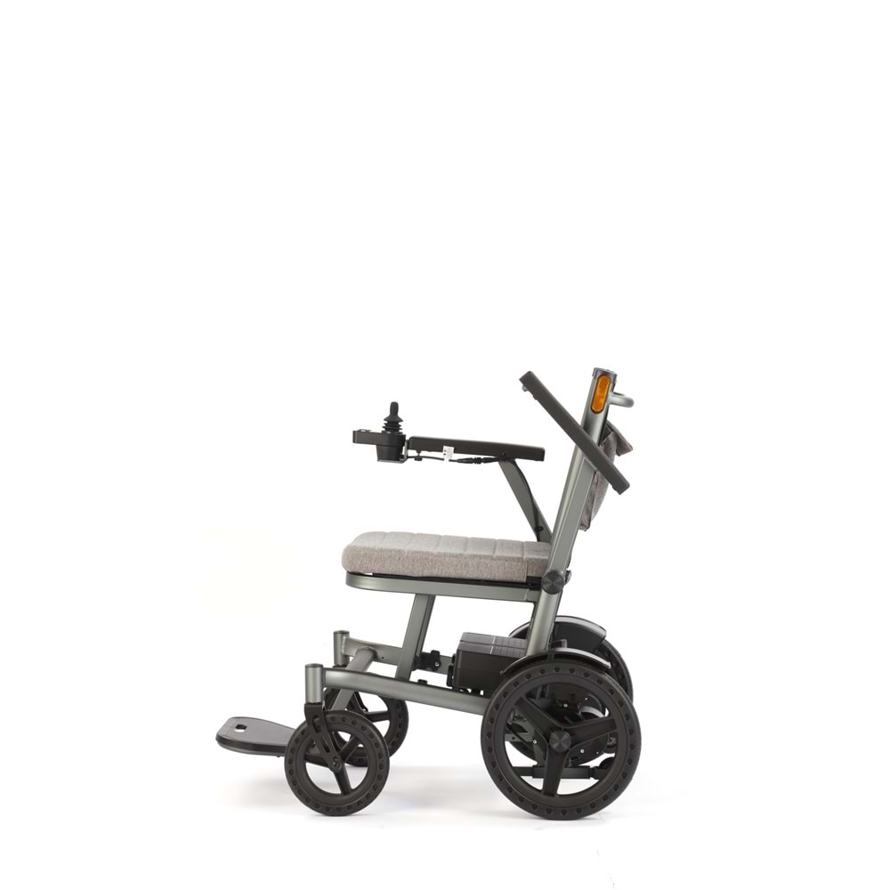 BC-EM700 RESPİROX MAGNEZYUM AKÜLÜ TEKERLEKLİ SANDALYE